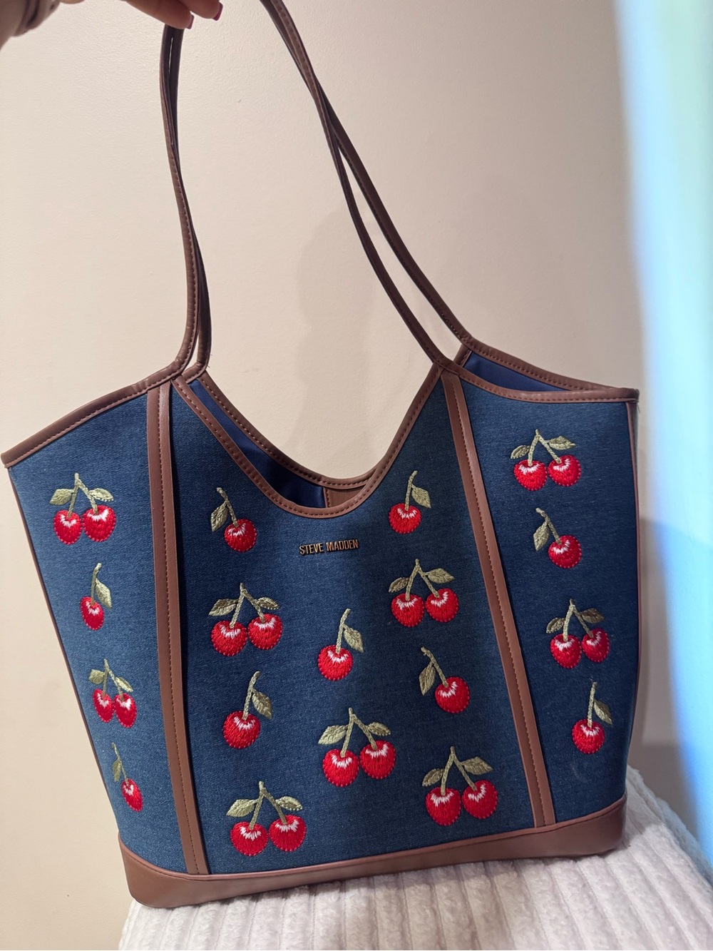 🍒Steve Madden Denim Cherry Tote